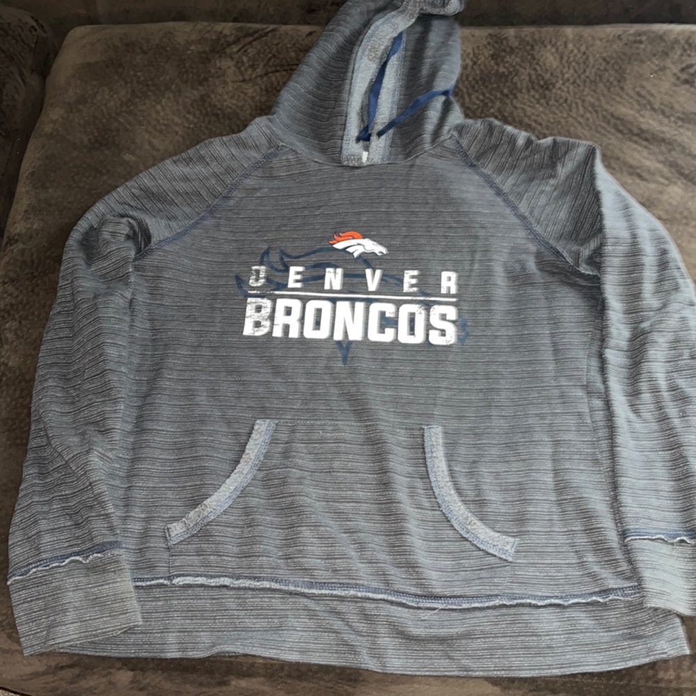 Women’s hoodie